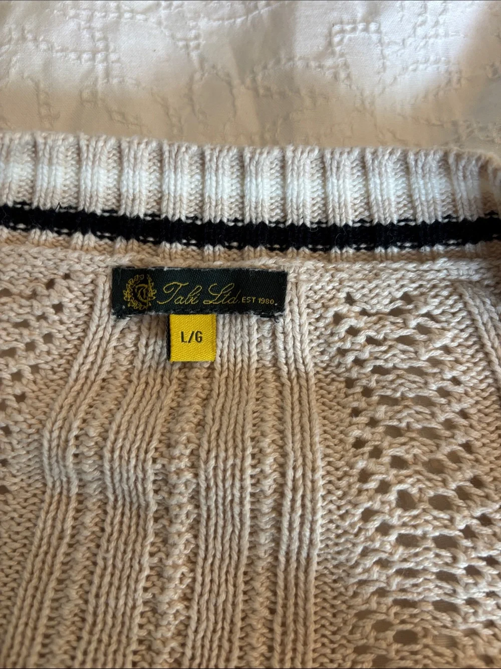 Tabi Linen Blend Cream  Peppy V Neck Knitted Sweater Size Large Academia Casual - Picture 7 of 11